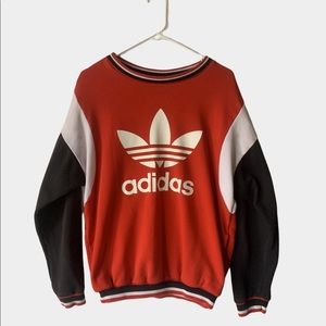 Vintage Feel Adidas Sweatshirt
